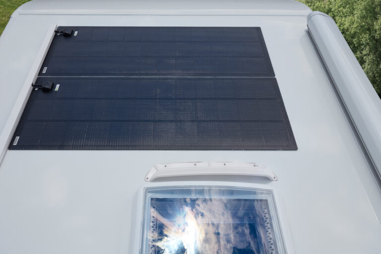 Solarpanel auf dem Dach des iSmove
