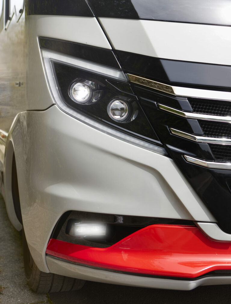 NIESMANN+BISCHOFF - Arto - LED headlights daytime running lights continuous light signature in an unmistakable design